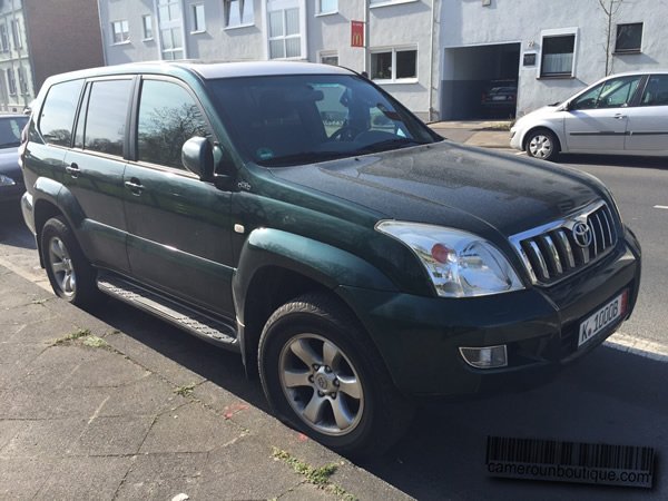 Location voiture Toyota Prado à Douala — vue 1