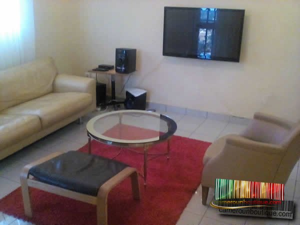 Studio Meublé Lycée bilingue à Essos Yaoundé