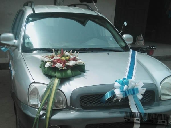 Location Hyundai Santa Fe 4X4 à Douala — vue 2