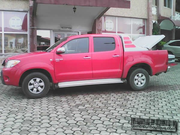 Location Pickup Toyota Hilux à Douala — vue 1