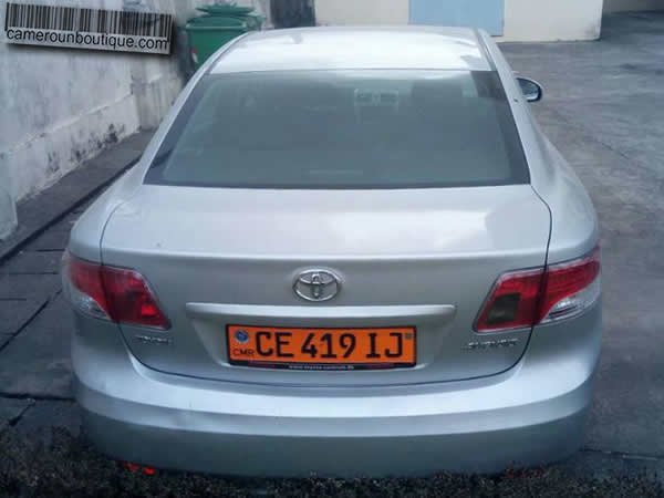 Location Toyota Avensis 2012 à Douala — vue 3
