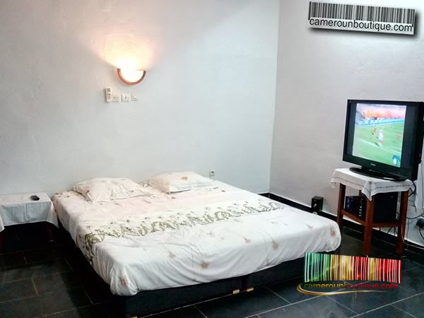 Chambre F1 meublée à louer à Douala Bonapriso