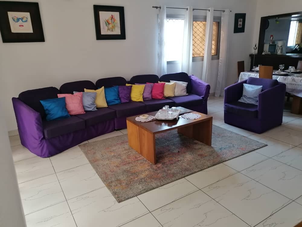 Appart meublé 3 chambres à Bonanjo Douala